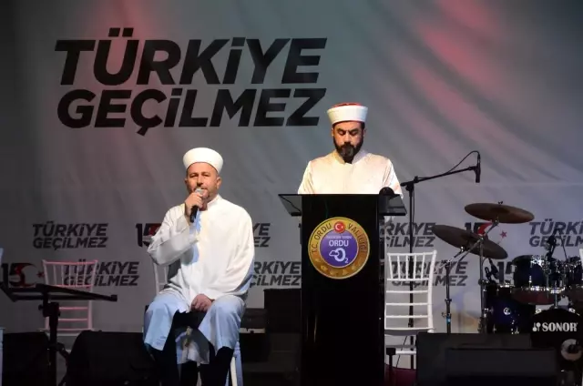 Taşova'da 15 Temmuz programı coşkuyla gerçekleşti 3 Taşova'da 15 Temmuz programı coşkuyla gerçekleşti