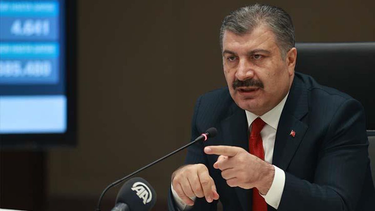 Son Dakika: Türkiye'de 15 Temmuz günü koronavirüs nedeniyle 48 kişi vefat etti, 7 bin 304 yeni vaka tespit edildi