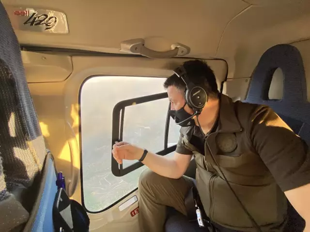 Son dakika haberleri! Bakan Pakdemirli, orman yangını bölgesini havadan inceledi