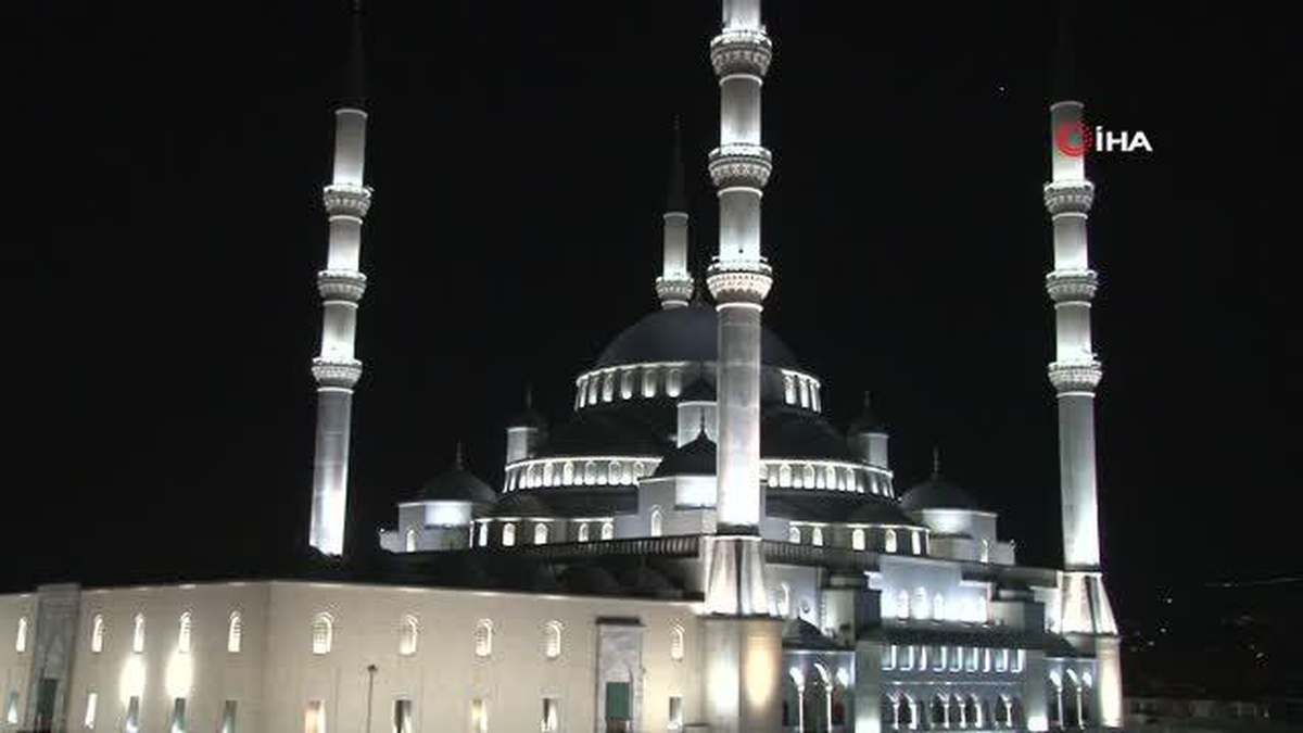 Son dakika haber | 15 Temmuz'un 5'inci yıl dönümünde tüm camilerden sela okundu - Vimarsana News