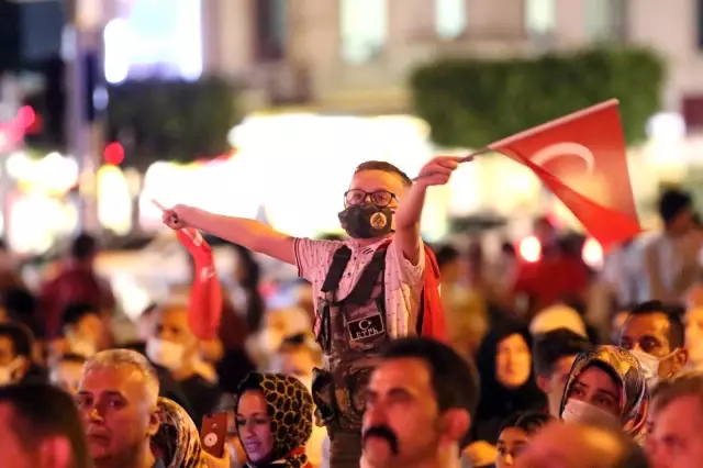 Alanya tek yürek oldu, meydanları doldurdu