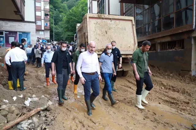 Son dakika gündem: Bakanlar Soylu ve Karaismailoğlu, afet bölgesinde incelemelerde bulundu