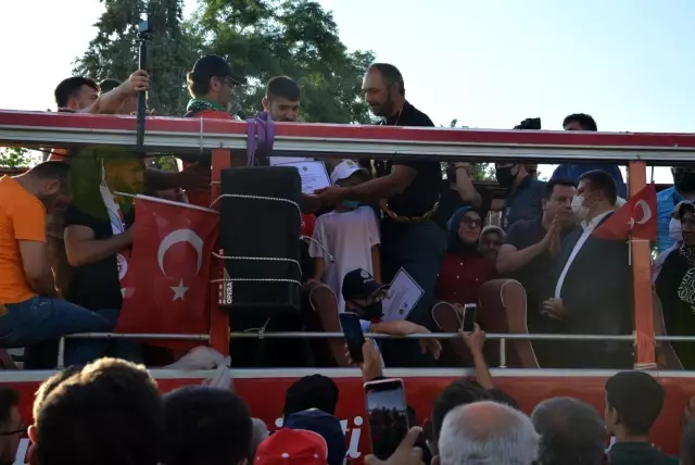 Başpehlivan Ali Gürbüz, baba ocağı Korkuteli'nde