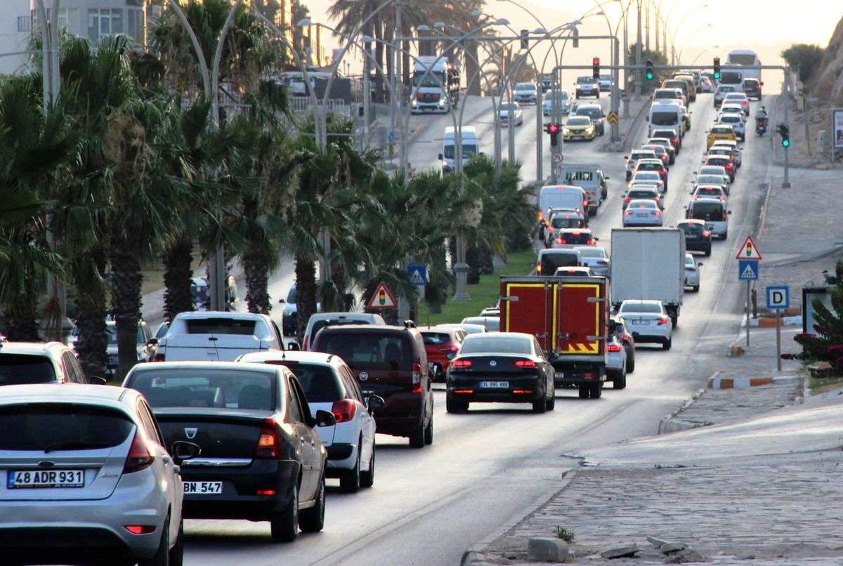 Bodrum'da nüfus 1 milyona yaklaştı: Oteller ve sahiller doldu