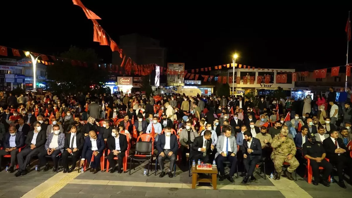 Erciş'te 5 Temmuz Demokrasi ve Milli Birlik Günü törenle kutlandı