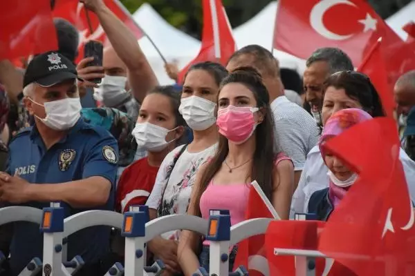Son dakika haberi... ESKİŞEHİR'DE 15 TEMMUZ ŞEHİTLERİ ANILDI
