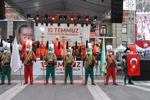 Son dakika haberi... ESKİŞEHİR'DE 15 TEMMUZ ŞEHİTLERİ ANILDI