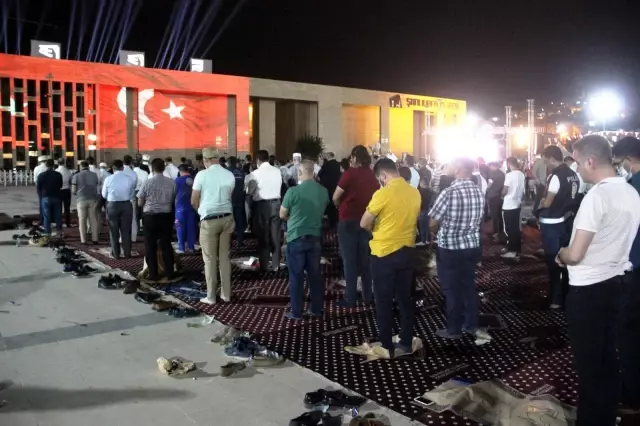 Hain darbe girişimi Şanlıurfa'da unutturulmadı