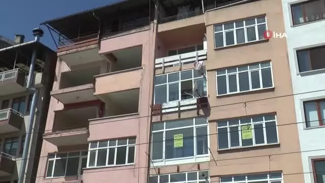 İzmit'in Pisa Kuleleri yıkılmayı bekliyor