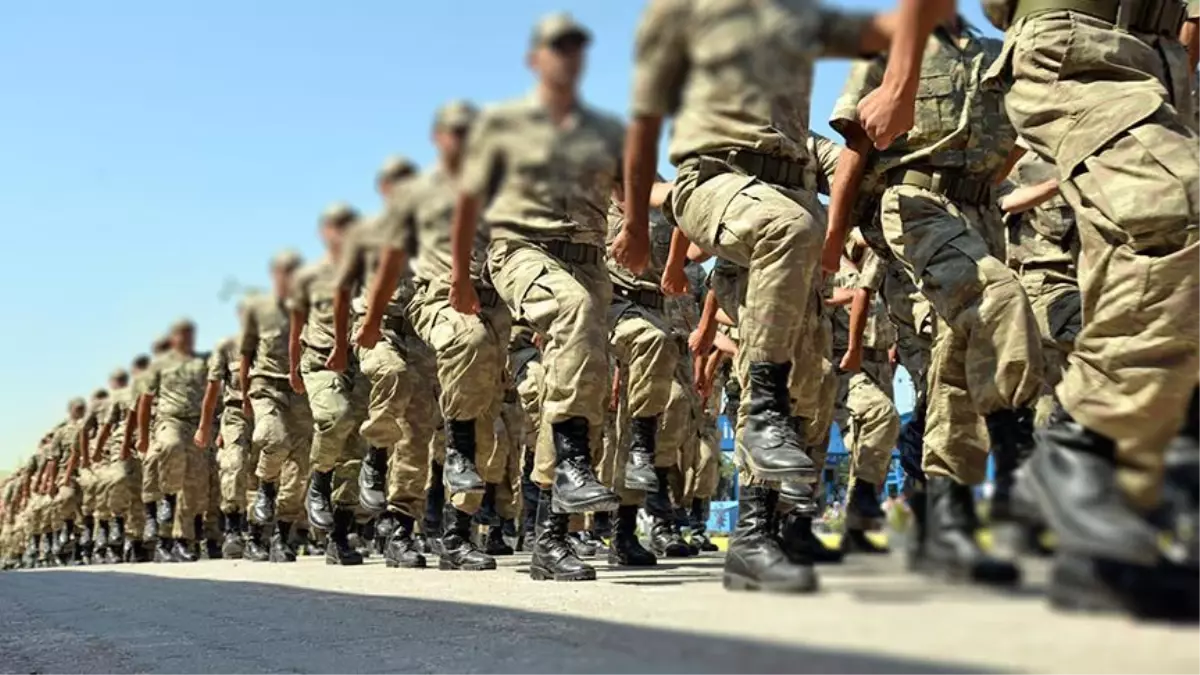 Piyade ne demek? Piyade er anlamı ne?