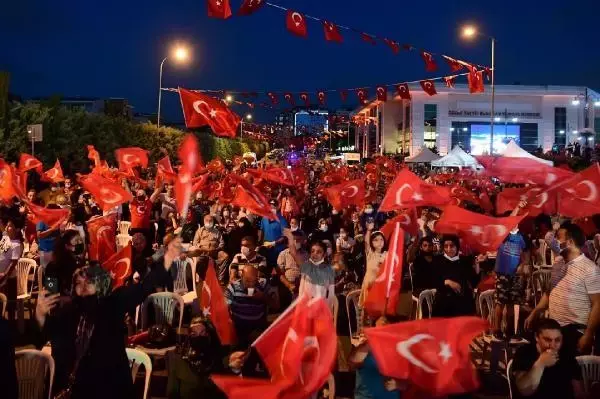 SANCAKTEPE'DE 15 TEMMUZ İÇİN ÖZEL PROGRAM DÜZENLENDİ