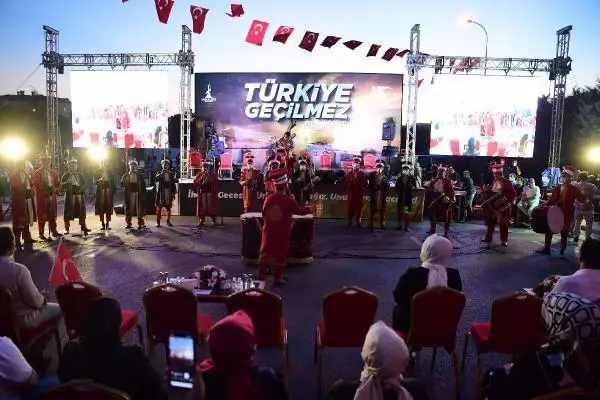 SANCAKTEPE'DE 15 TEMMUZ İÇİN ÖZEL PROGRAM DÜZENLENDİ