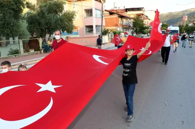 Taşova'da 15 Temmuz programı coşkuyla gerçekleşti 13 Taşova'da 15 Temmuz programı coşkuyla gerçekleşti