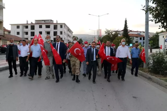 Taşova'da 15 Temmuz programı coşkuyla gerçekleşti 15 Taşova'da 15 Temmuz programı coşkuyla gerçekleşti