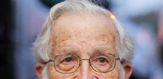 Ünlü aktivist Chomsky: İslam Avrupa'nın bin yıllık korkusu