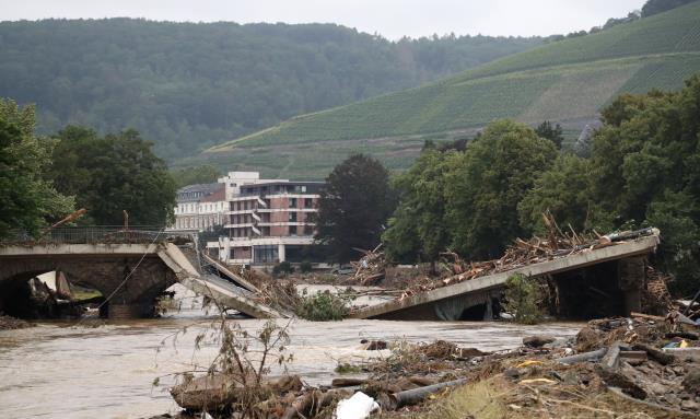 Almanya'daki sel felaketinde hayatını kaybedenlerin sayısı 133'e yükseldi