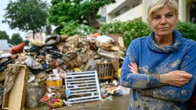Avrupa'da sel felaketi: Almanya ve Belçika'da can kaybı 100'ü geçti, 1300 kişiden haber alınamıyor