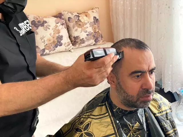 Bahberber'den evde, yaşlı ve engellilere bayram tıraşı