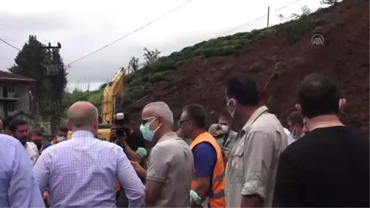 Bakanlar Soylu ve Karaismailoğlu, Rize'de afet bölgesindeki incelemelerini sürdürdü