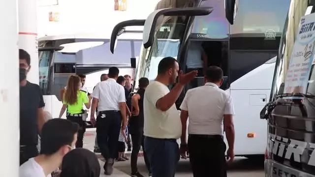Bayram tedbirleri kapsamında otobüsler denetlendi