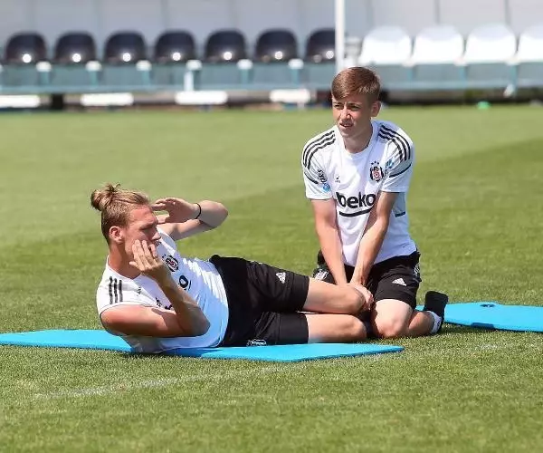 Beşiktaş'ta yeni sezon hazırlıkları devam ediyor