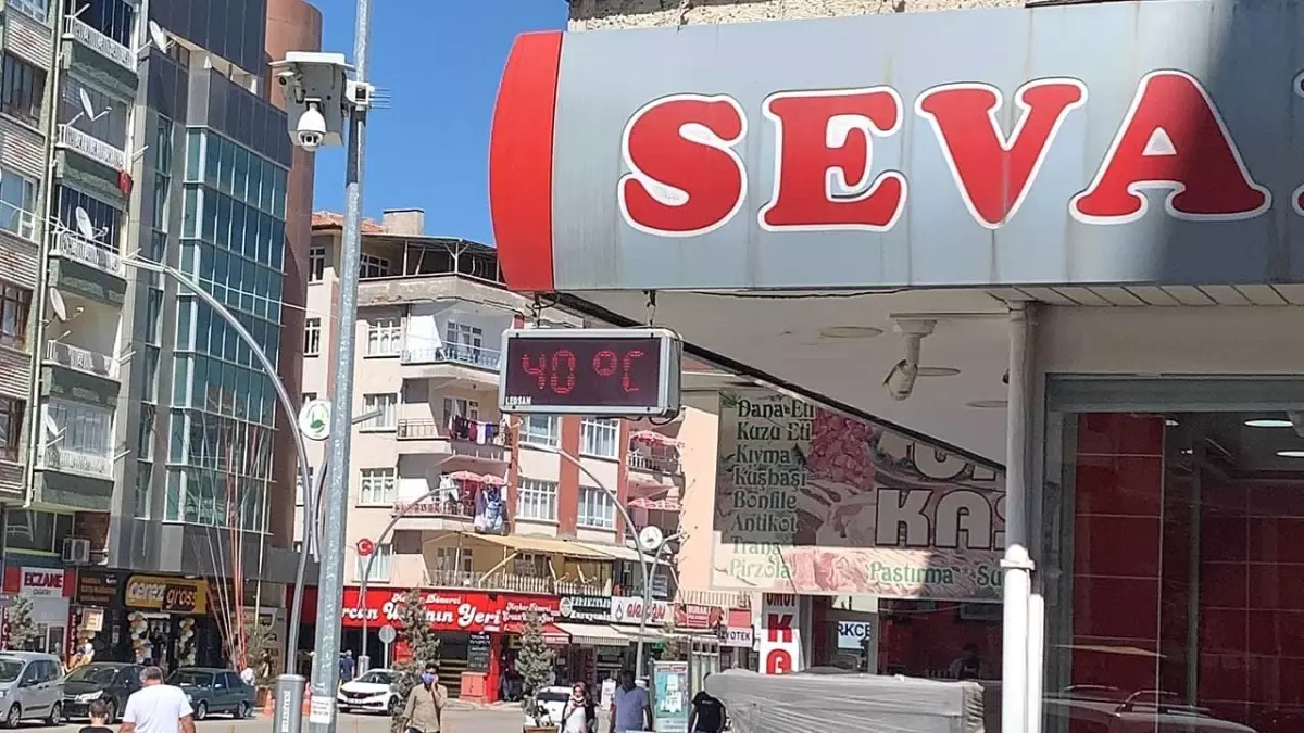 Çorum'da termometreler 40 dereceyi gösterdi