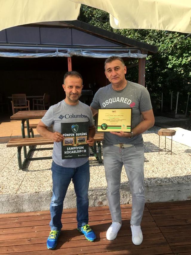 efsane mirkovic i duygulandiran hediye 2 14274562 o