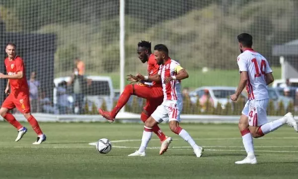 SPOR Erciyes Yüksek İrtifa Kamp Merkezi'ndeki ilk maçta Samsunspor, Kayserispor'u yendi