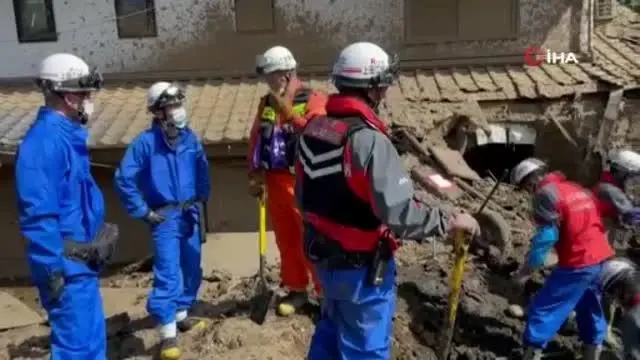 Japonya'yı vuran sel ve heyelanda can kaybı 13'e yükseldi