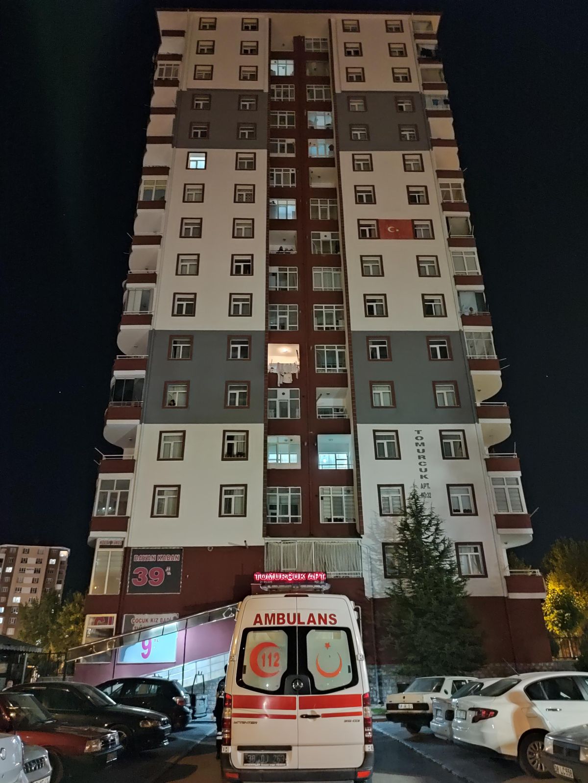 19 yaşındaki atlet, ailesi tarafından evinde ölü bulundu