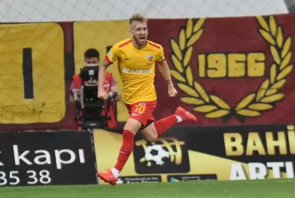 Kayserisporlu Pedro Henrique, Sivasspor'a transfer oldu