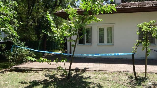 Kırık camı gören komşuları haber verdi! Vali yardımcısının evine hırsız girdi iddiası