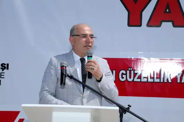 Kurbanlık tosunlar podyumda güzelliklerini sergiledi 9 Kurbanlık tosunlar podyumda güzelliklerini sergiledi