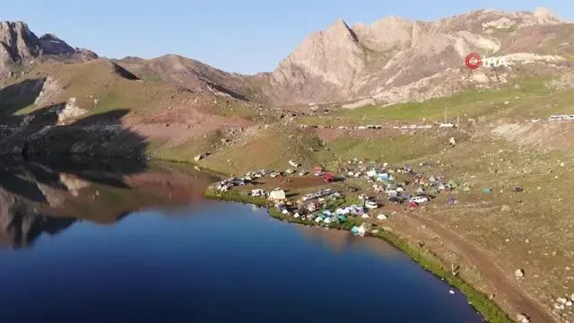 Terörden arındırılan Cilo Sat Buzul Gölleri festival alanına dönüştü