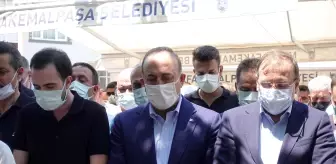 Hakan Çavuşoğlu: Vefat eden eski Bursa Milletvekili Ali Koyuncu son yolculuğuna uğurlandı Hakan Çavuşoğlu: Vefat eden eski Bursa Milletvekili Ali Koyuncu son yolculuğuna uğurlandı