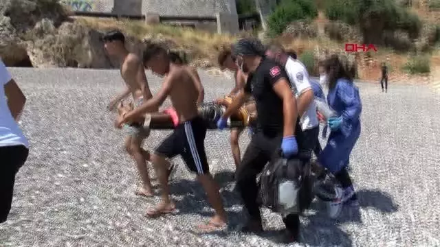 Son dakika haberleri... 30 METRELİK FALEZLERDEN DENİZE ATLAYAN AHMET, HASTANELİK OLDU