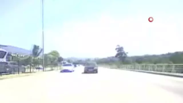 5 çocuğun yaralandığı kaza kamerada