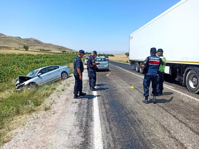 Afyonkarahisar'da kaza: 8 yaralı