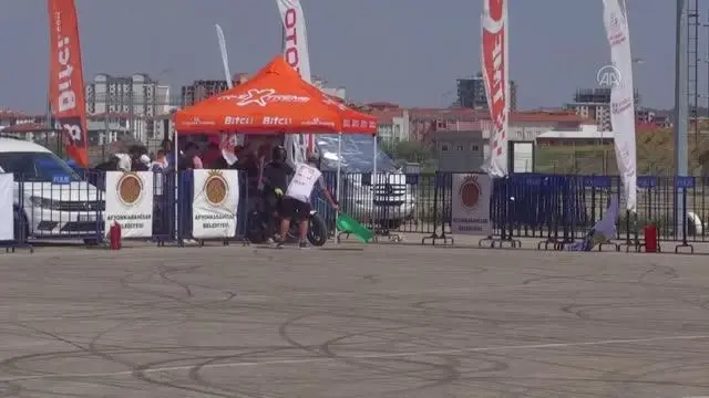 AFYONKARAHİSAR - Motosiklette Avrupa Akrobasi Şampiyonası'nda Balazs Herczeg birinci oldu