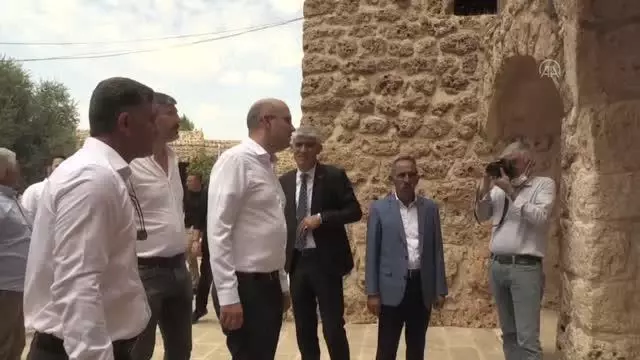 AK Parti Genel Başkan Yardımcısı Ömer İleri, Süryani köyünü ziyaret etti