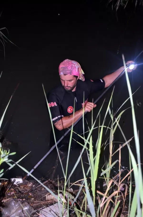Antalya'da kaybolan Ecrin için ekipler seferber oldu