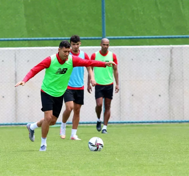 Antalyaspor, Erzurum kampındaki son çalışmasını yaptı Antalyaspor, Erzurum kampındaki son çalışmasını yaptı