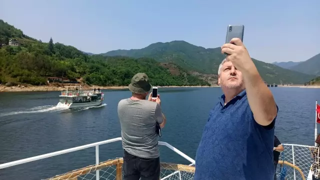 Artvin'de baraj gölleri turizme kazandırılıyor