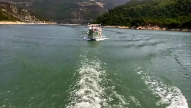 Artvin'de baraj gölleri turizme kazandırılıyor