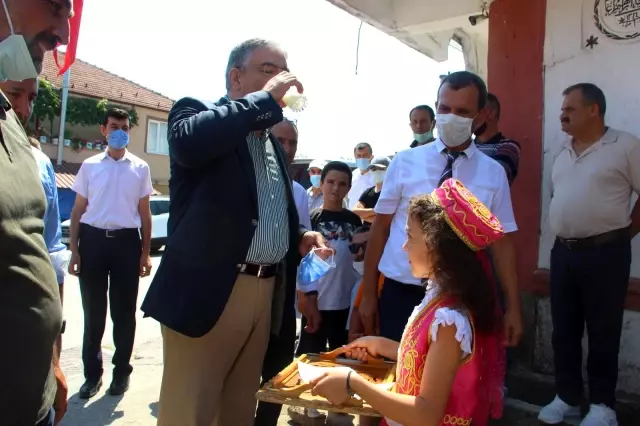 Son dakika haberi: Atatürk'ün Selamlara gelişinin 87.yılı anıldı