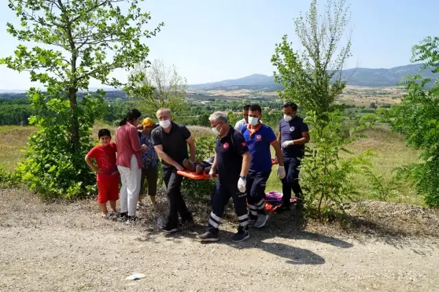 'Baba dikkat et' dedi, otomobil saniyeler sonra taklalar attı