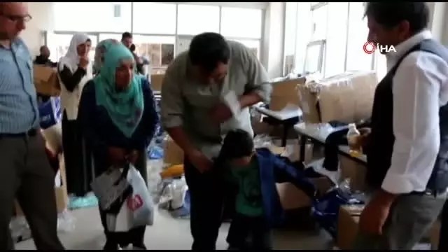 Kaymakamlığın giyim mağazası ihtiyaç sahiplerinin yüzünü güldürdü