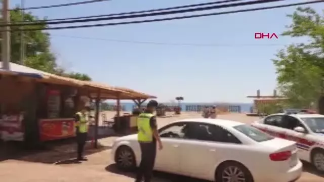 BAYRAM TATİLİ YOLUNDA 225 SÜRÜCÜYE 160 BİN LİRA CEZA