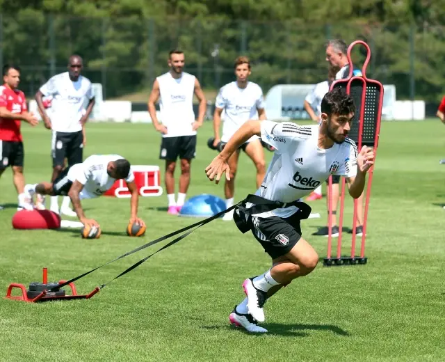 Beşiktaş'ta hazırlıklar sürüyor