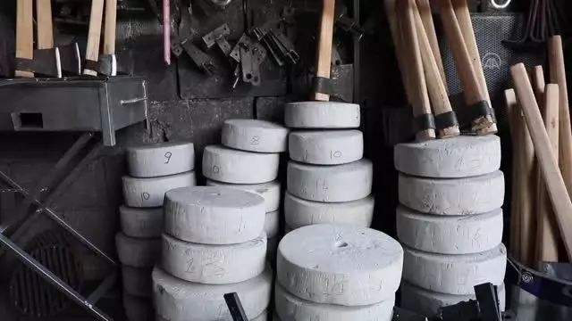 Bıçakçılar Kurban Bayramı öncesi üretimi durdurdu bileme yapıyor